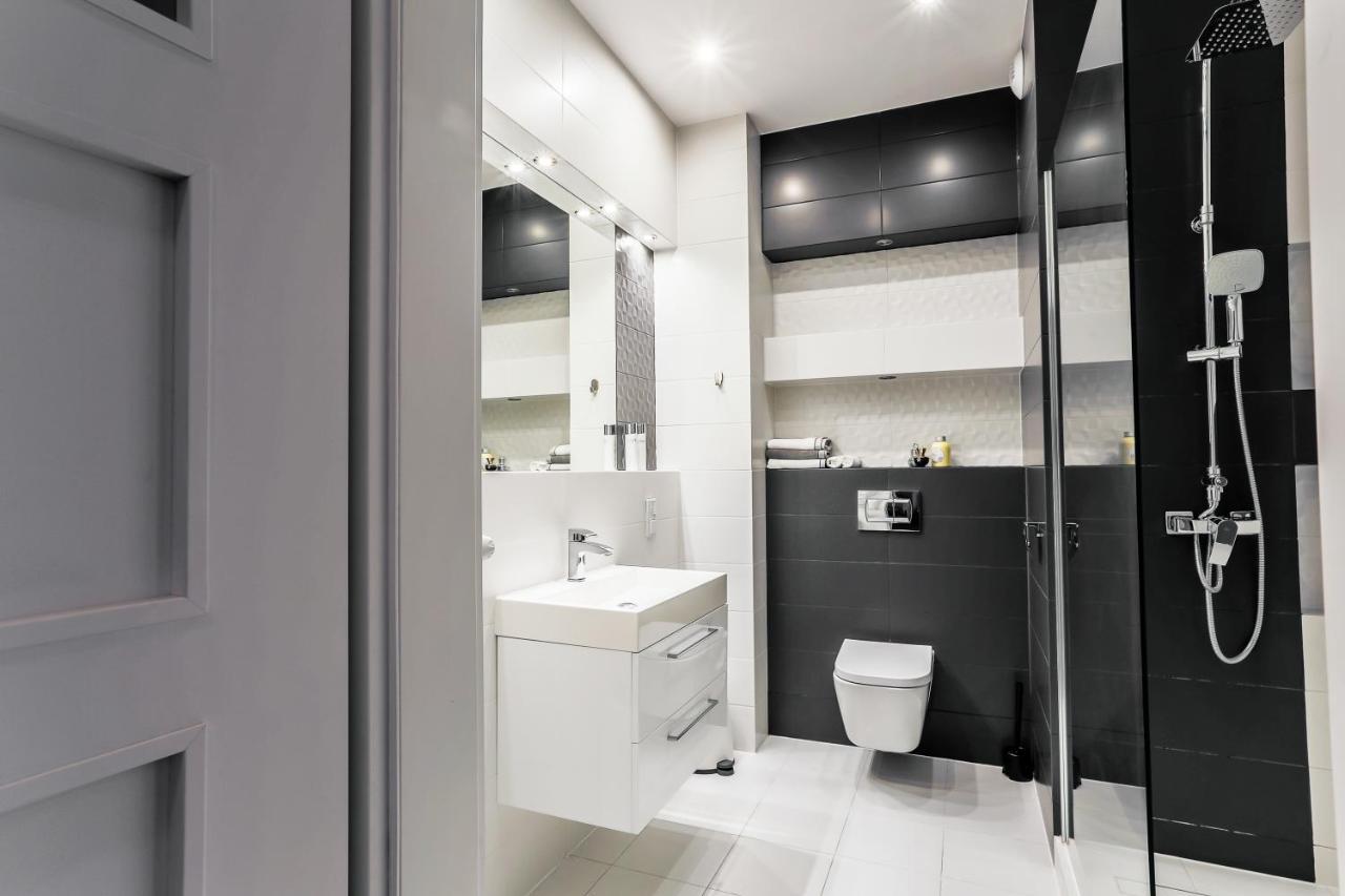Coin Apartamenty Вроцлав Экстерьер фото